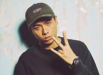 法老rapper[6张专辑]歌曲合集百度云网盘下载[FLAC/MP3/2.44GB]