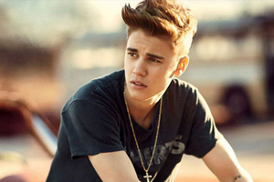 贾斯汀比伯(Justin Bieber)[8张专辑]歌曲合集百度云网盘下载[FLAC/MP3/3.14GB]