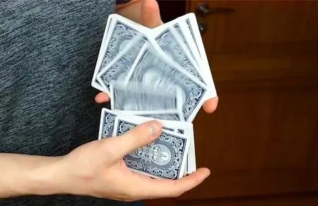 有声小说《洗牌》53集全百度云网盘下载[296.6M]