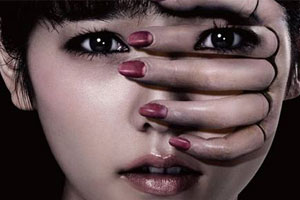 日本恐怖电影《剧场灵》(2015)日语中字种子百度云网盘下载