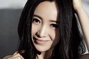 斯琴格日乐2001-2021年11张专辑歌曲合集百度云网盘下载[FLAC/MP3/4.45GB]